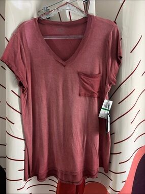 Cable & Gauge Short Sleeve V-Neck Pocket Tee - Dusty Rose